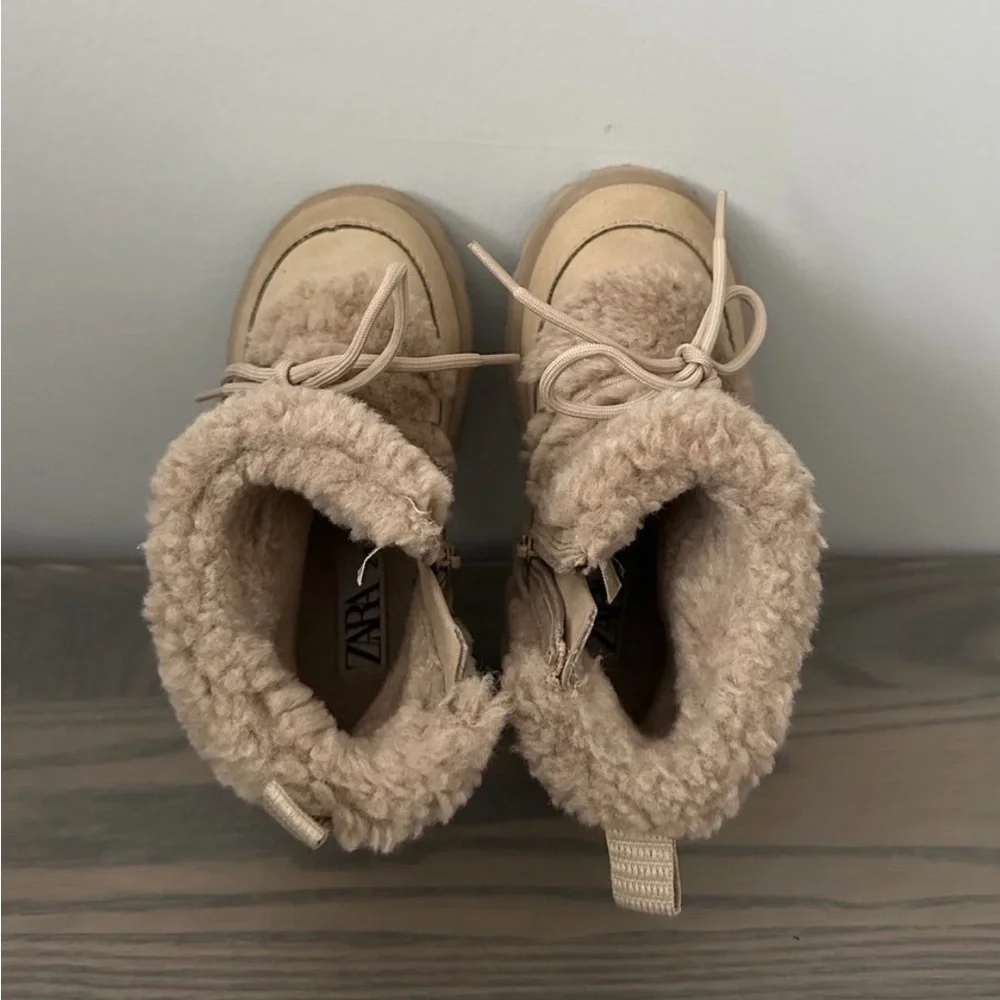 ZARA TODDLER GIRL FAUX FUR BOOTS